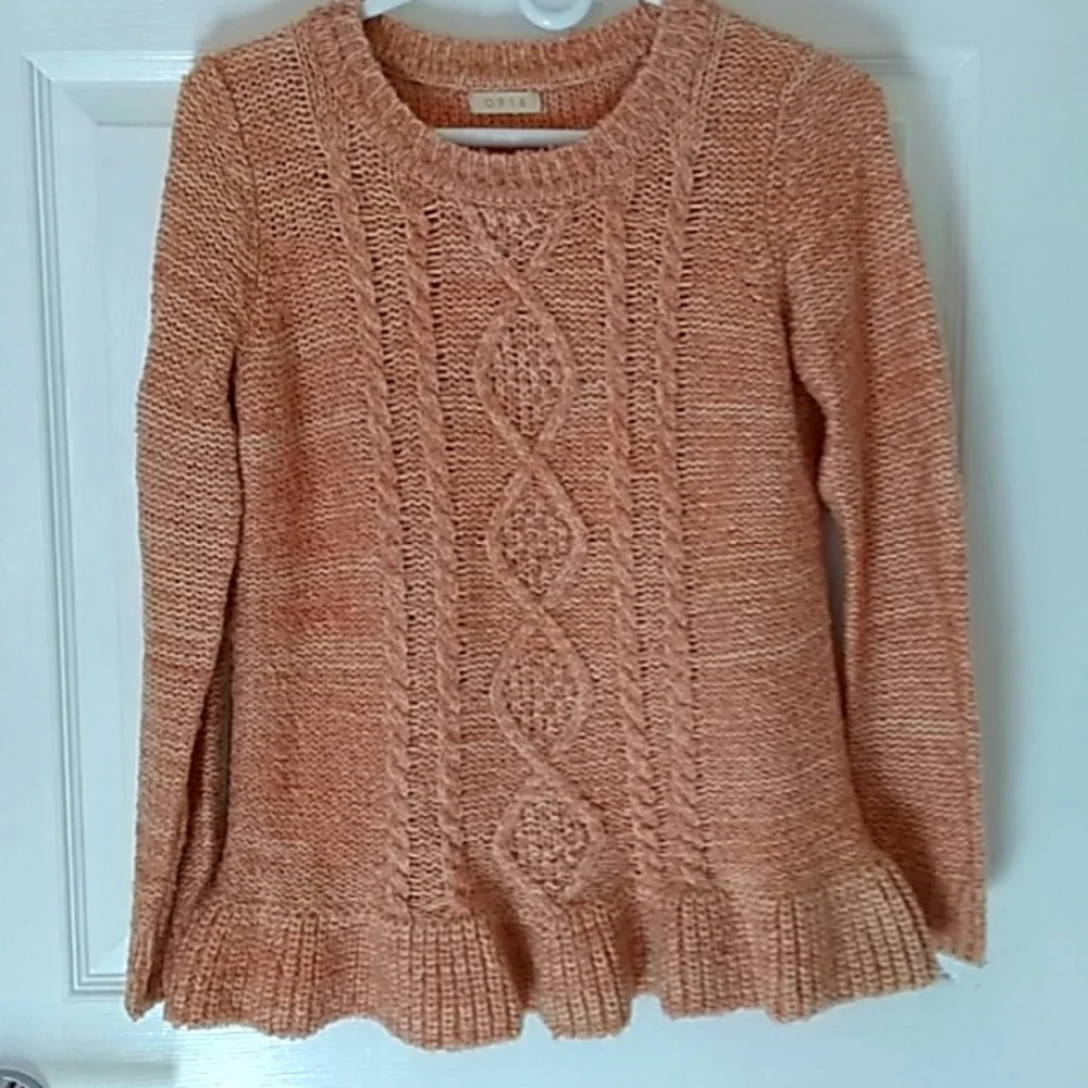 Sweater - Picture 1 of 6